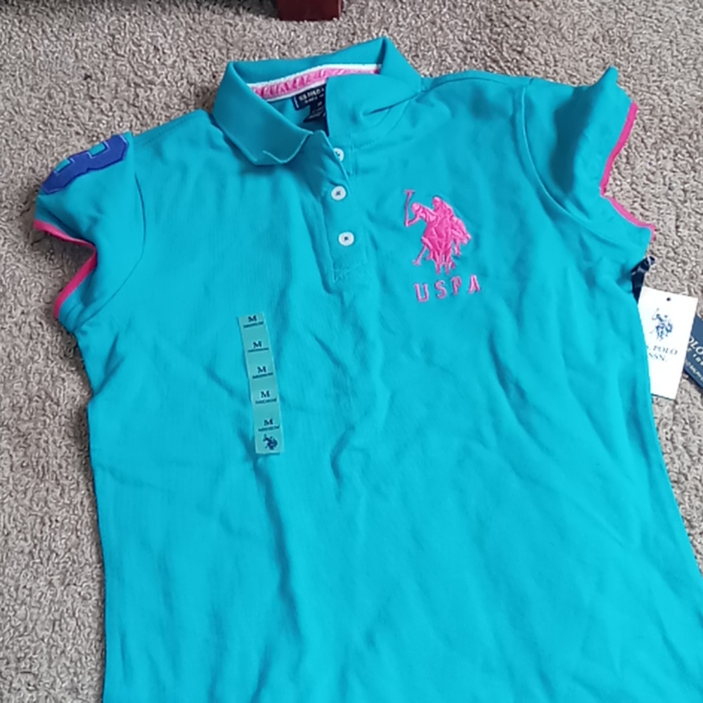 Polo shirt.